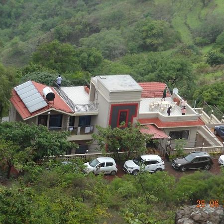 Malhar Bungalow 潘奇加尼 外观 照片