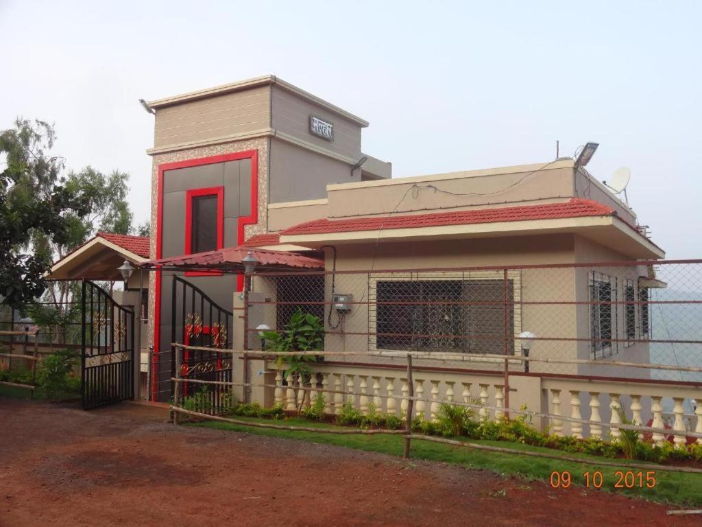 Malhar Bungalow 潘奇加尼 外观 照片