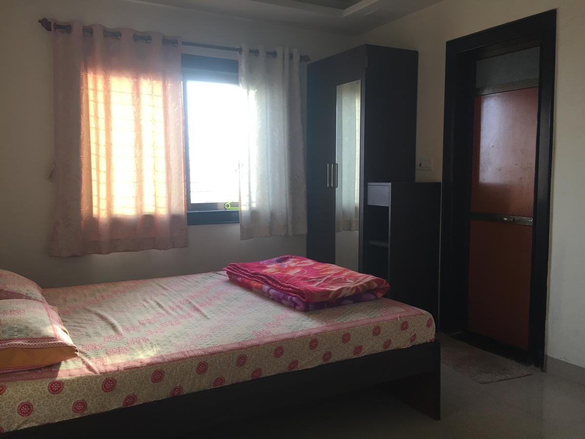 Malhar Bungalow 潘奇加尼 外观 照片