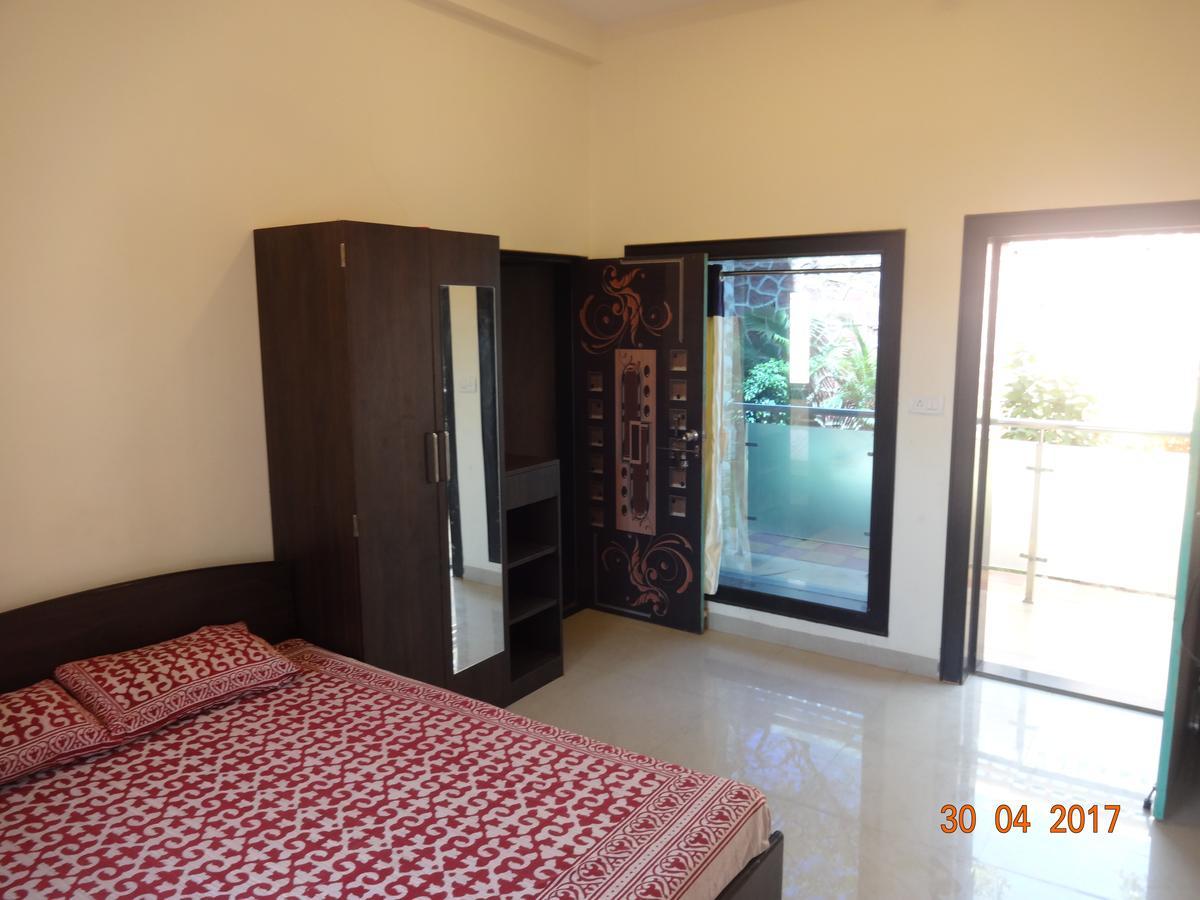 Malhar Bungalow 潘奇加尼 外观 照片