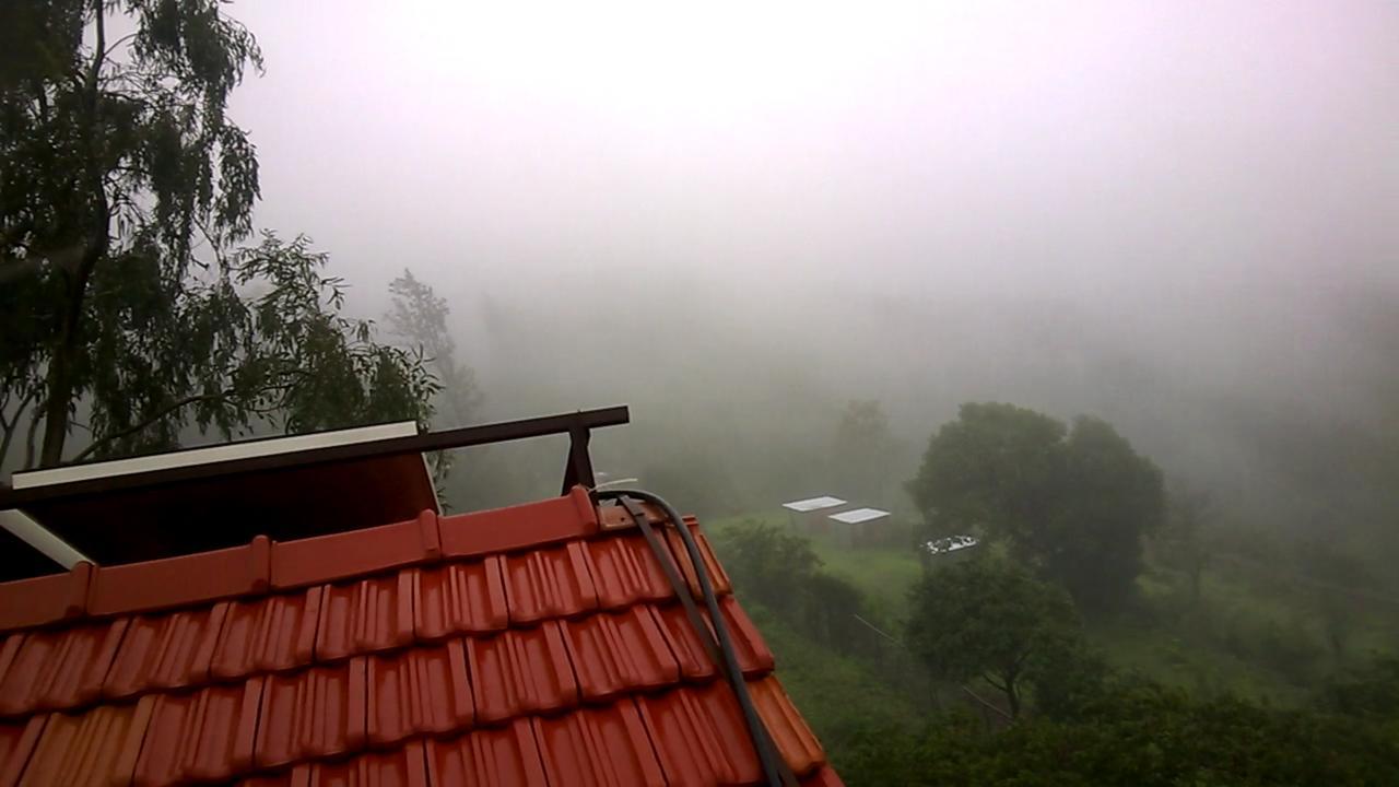 Malhar Bungalow 潘奇加尼 外观 照片