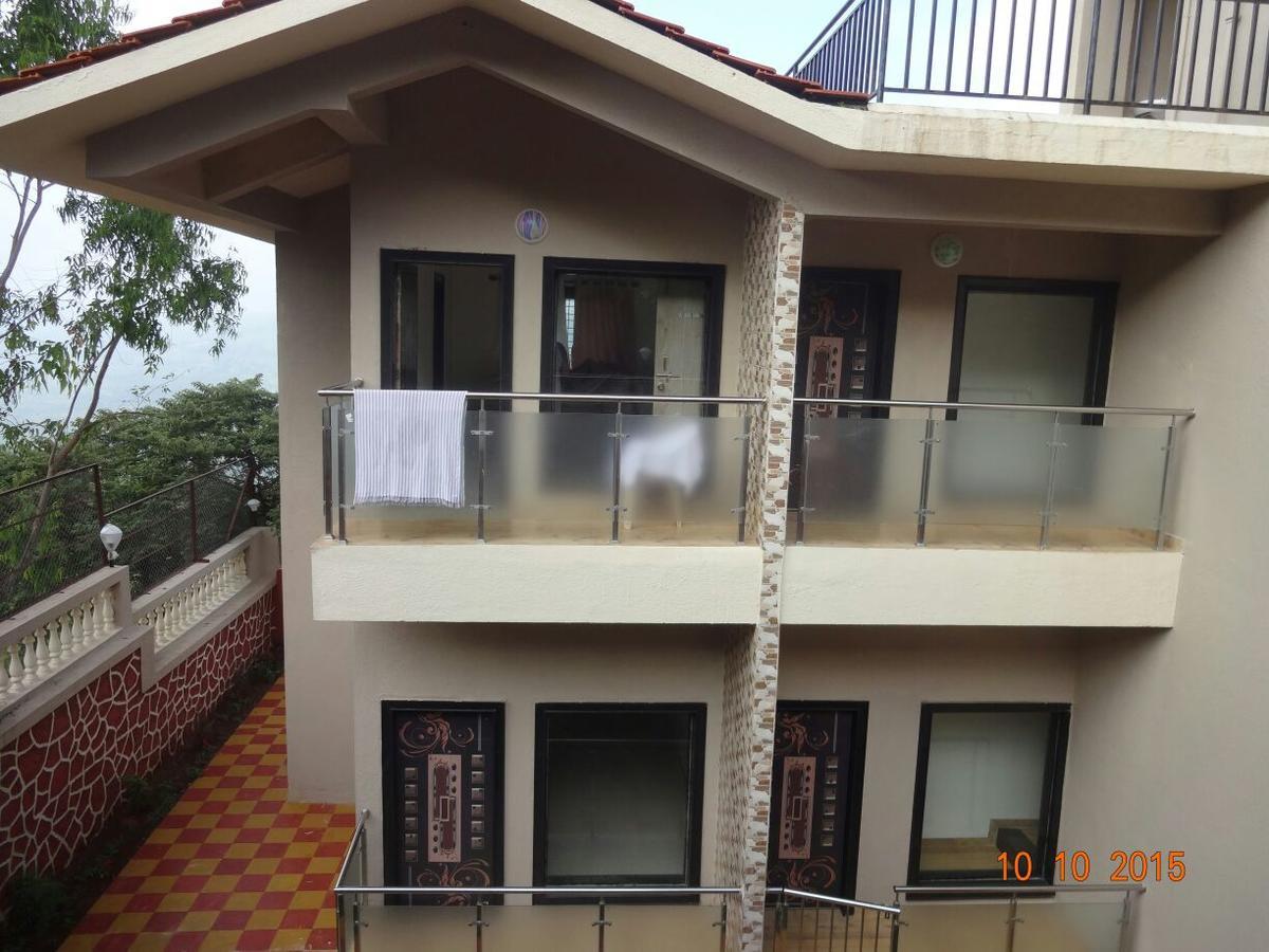 Malhar Bungalow 潘奇加尼 外观 照片
